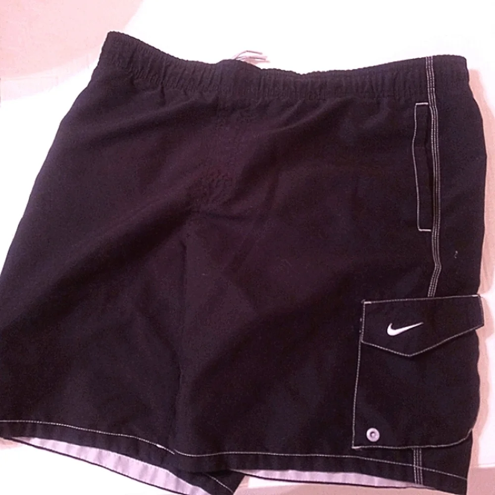 Nike short mesh lining